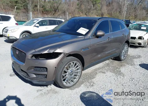 2017 Jaguar F-Pace 35T Prestige from USA, damaged, VIN SADCK2BV7HA489793